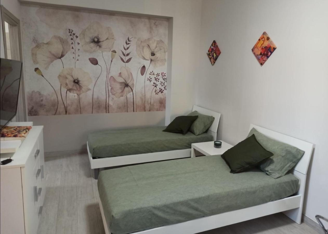 Esmada Lamezia Terme Apartamento Exterior foto