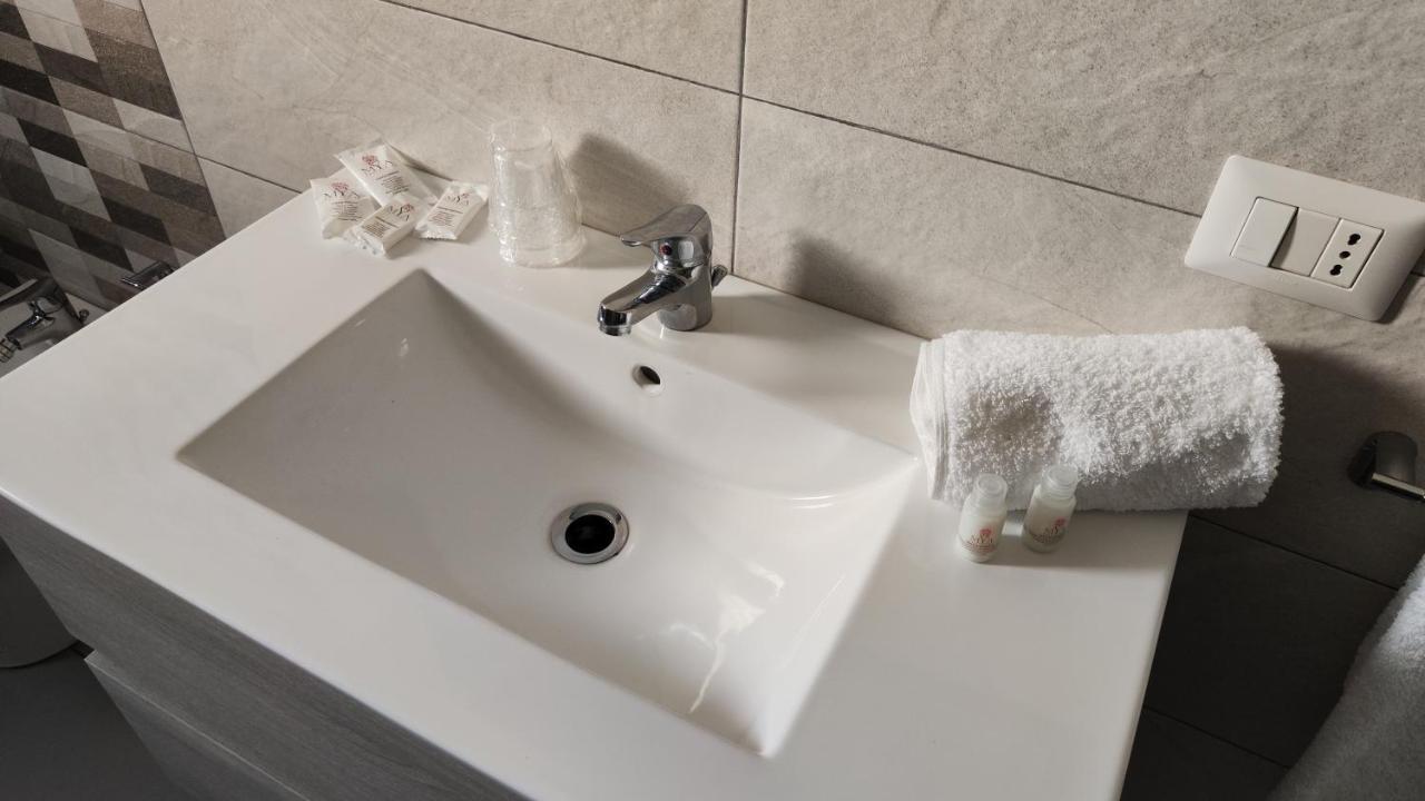 Esmada Lamezia Terme Apartamento Exterior foto